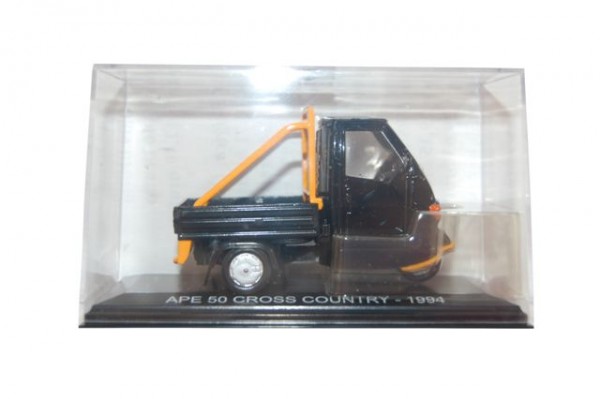 Modell 1:32 APE 50 Cross Country - 1994 schwarz