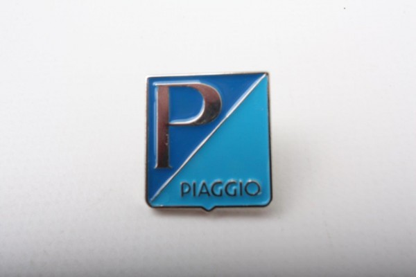 Pin Vespa Piaggio Emblem