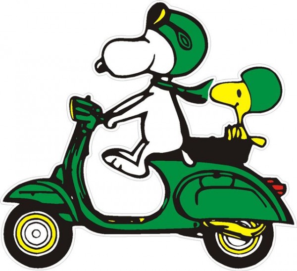 Aufkleber Snoopy auf Vespa grün