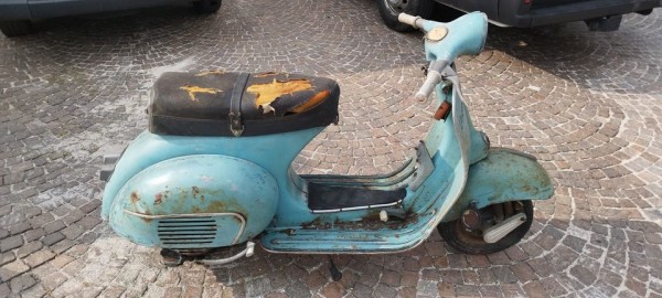 Vespa 150 VBB1 von 1962 Motor dreht